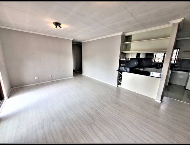 3 BEDROOM TOWNHOUSE TO LET IN PAULSHOF